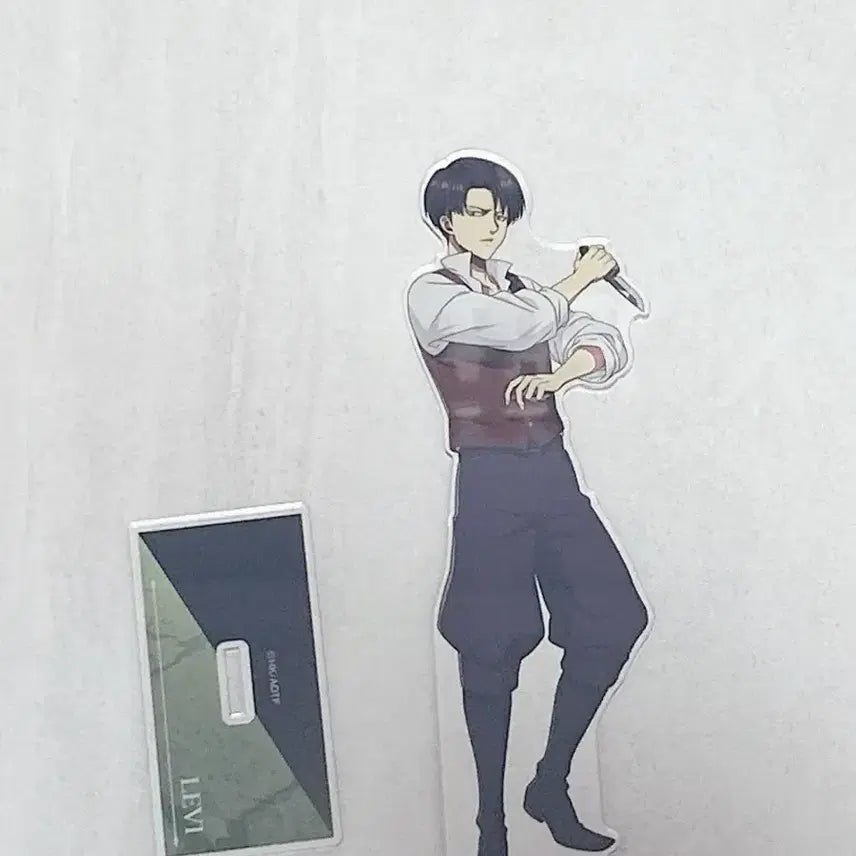 [BUNJANG] Attack on Titan Levi Ackerman Acrylic Standee / 진격의 거인 리바이 아크릴