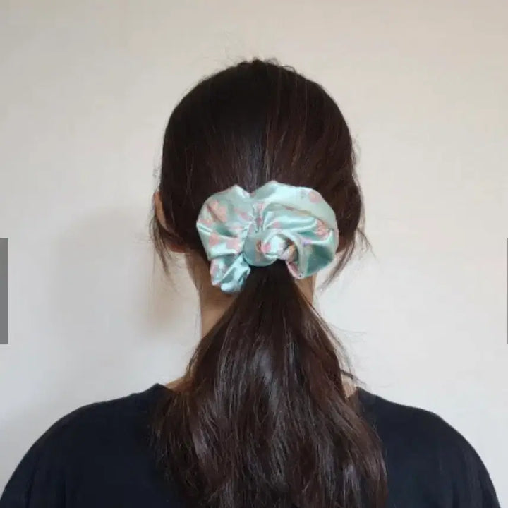 [BUNJANG] Hanbok Fabric Scrunchie - Mint (Dancheong Mulbit Color) / 한복원단 스크런치 헤어곱창 민트색(단청물빛색)