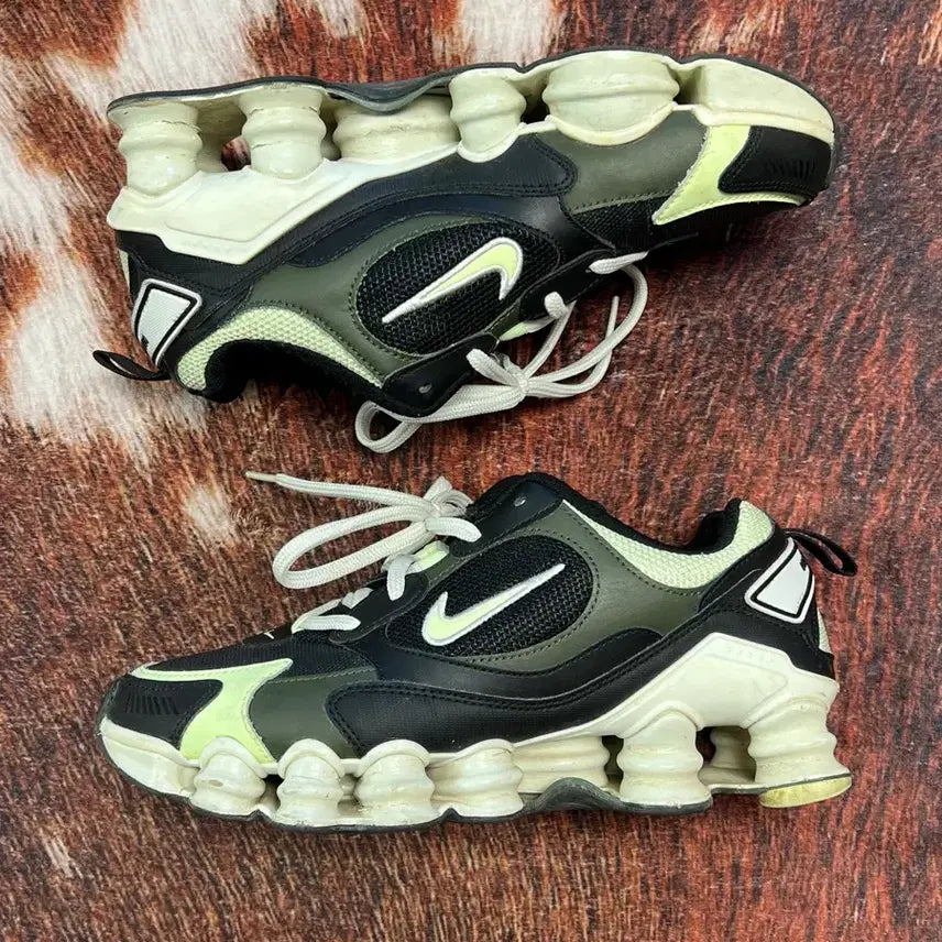 [BUNJANG] Nike Shox Vintage Black Green 245mm / [245] 나이키 빈티지 샥스 블랙그린