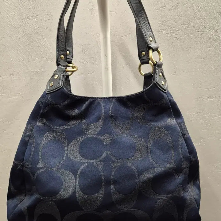[BUNJANG] Coach Signature Shoulder Bag Navy / 코치 시그니처 숄더백 네이비