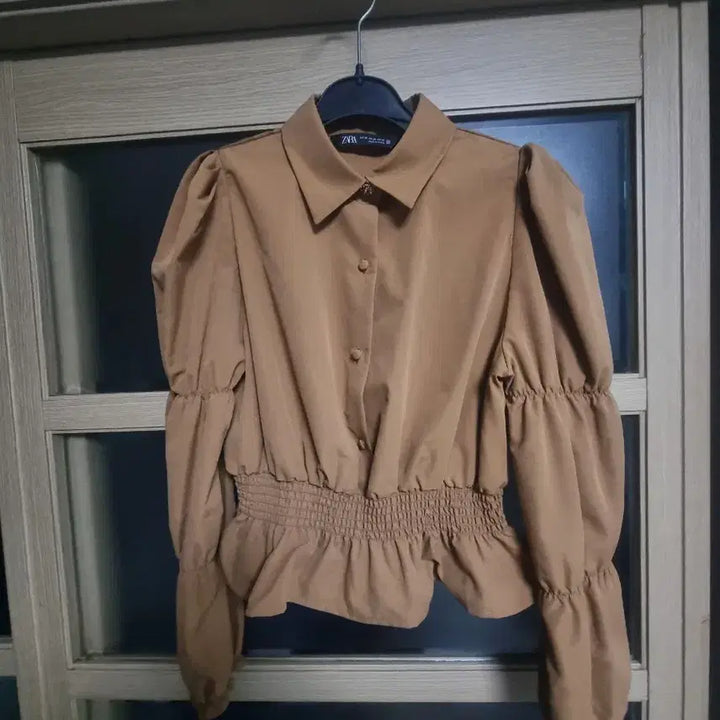 [BUNJANG] Zara Basic Brown Puff Sleeve Blouse XS / 자라 베이직 브라운 퍼프 블라우스 셔츠 xs