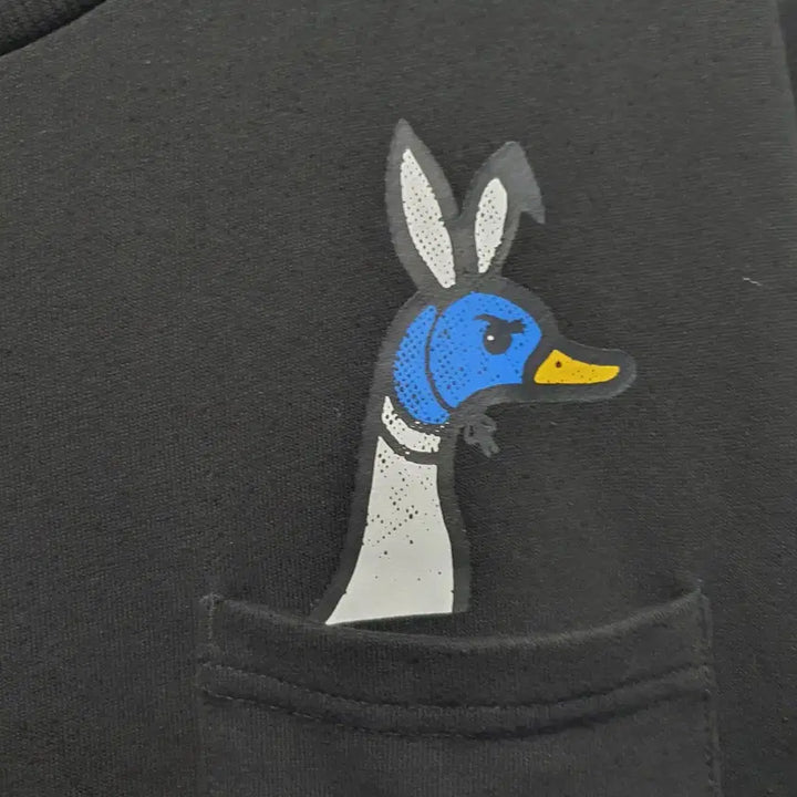 [BUNJANG] Vans Black Duck Character Pocket Short Sleeve T-Shirt L / 반스 블랙 오리 캐릭터 포켓 반팔 티셔츠 L