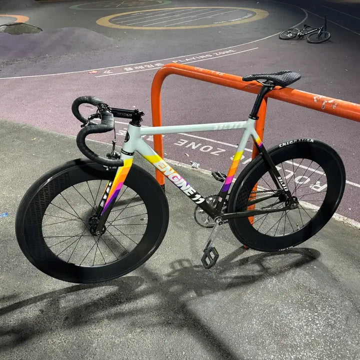 [BUNJANG] Unknown 84 Rim Deluxe M Size Bicycle / 앤진11 디럭스 판및대