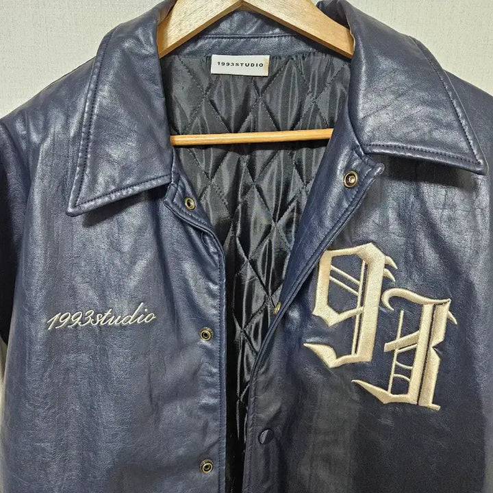 [BUNJANG] 1993Studio Varsity Jacket / (여름한정세일)1993스튜디오 바시티 자켓 팝니다