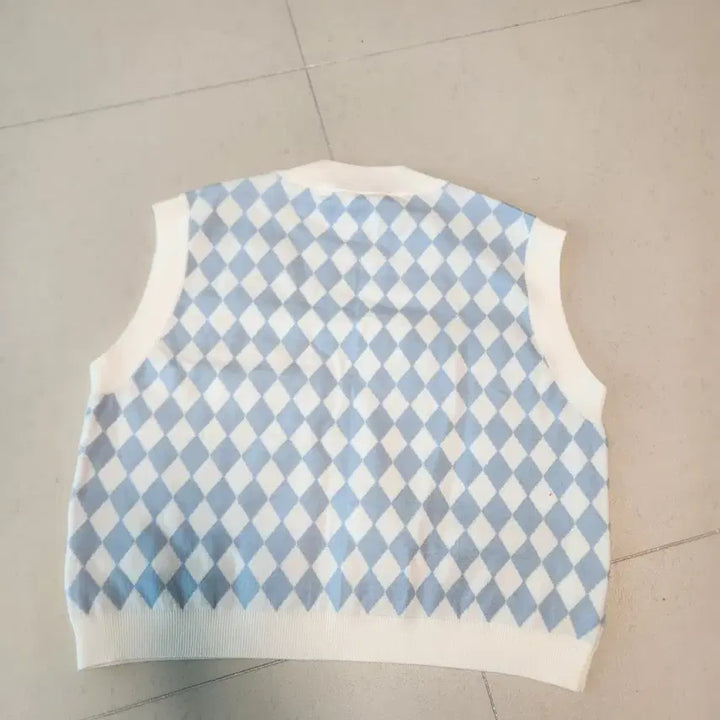 [BUNJANG] A.P.C. Argyle V-Neck Knit Vest - Size S / A.P.C 아가일 브이넥 니트 조끼 S