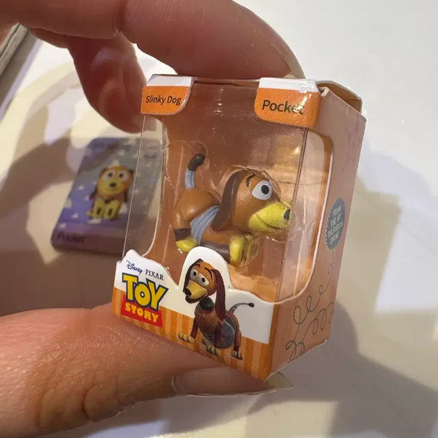 [BUNJANG] Disney Toy Story Slinky Dog Pocket Rice Grain Figure / 디즈니 토이스토리 슬링키독 포켓 쌀알피규어