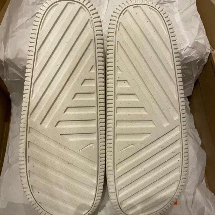 [BUNJANG] Nike Calm Slide / [290]나이키 캄 슬라이드 세일 판매합니다.