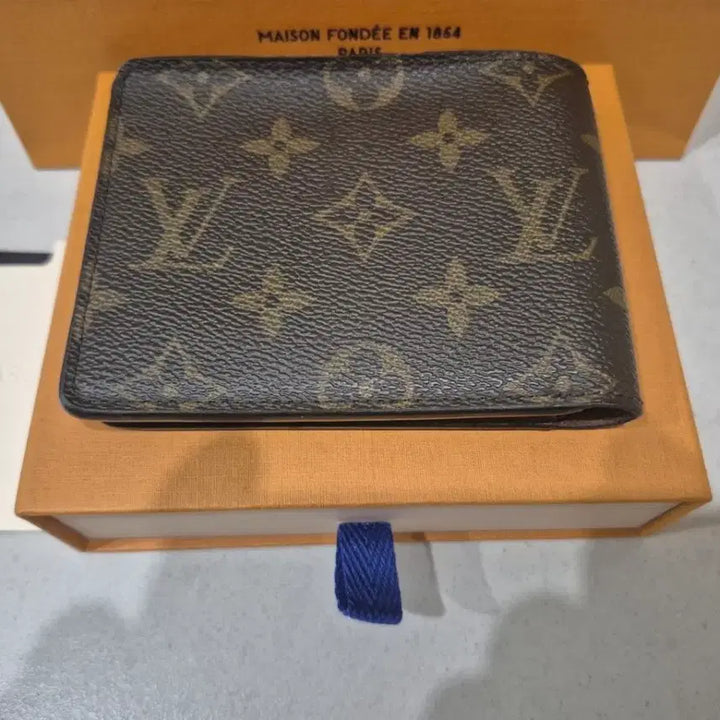 [BUNJANG] Louis Vuitton Genuine Eclipse Monogram Bifold Wallet / 루이비통 정품 이클립스 모노그램 반지갑 판매합니다