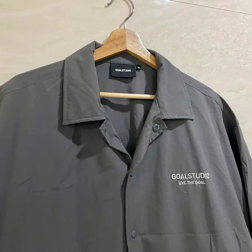 [BUNJANG] GOAL STUDIO Stretch Nylon Short Sleeve Shirt XL / 골 스튜디오 / 스트레치 나일론 반팔 셔츠, 남성 셔츠 / XL(110)