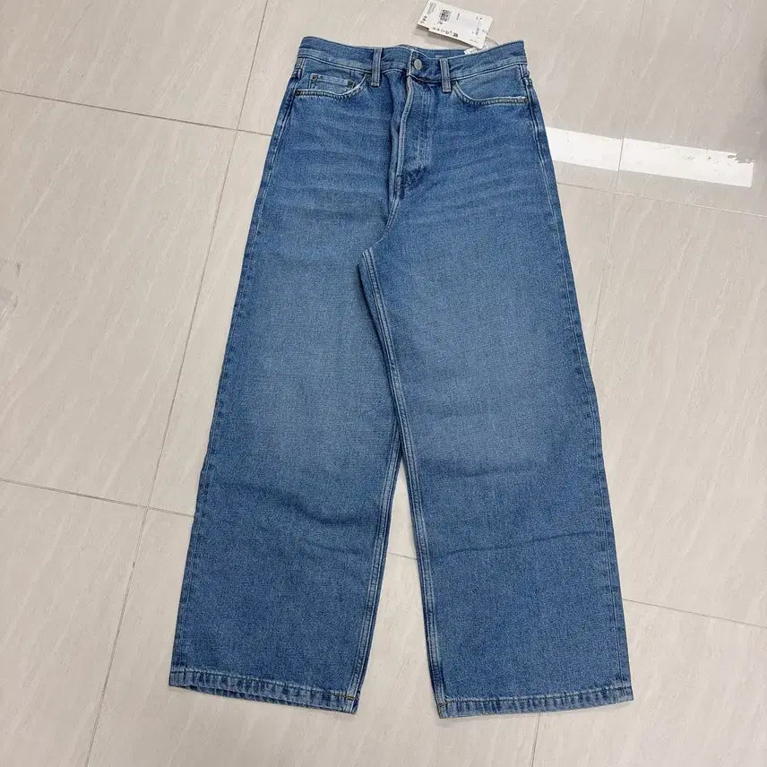 [BUNJANG] COS Wide Fit Jeans / 새제품 코스 청바지 25