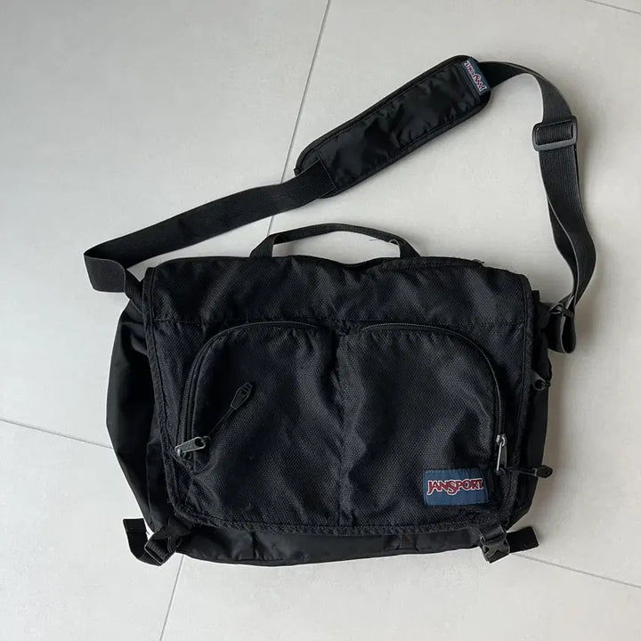 [BUNJANG] JanSport Vintage Crossbody Bag / 잔스포츠 빈티지 크로스백