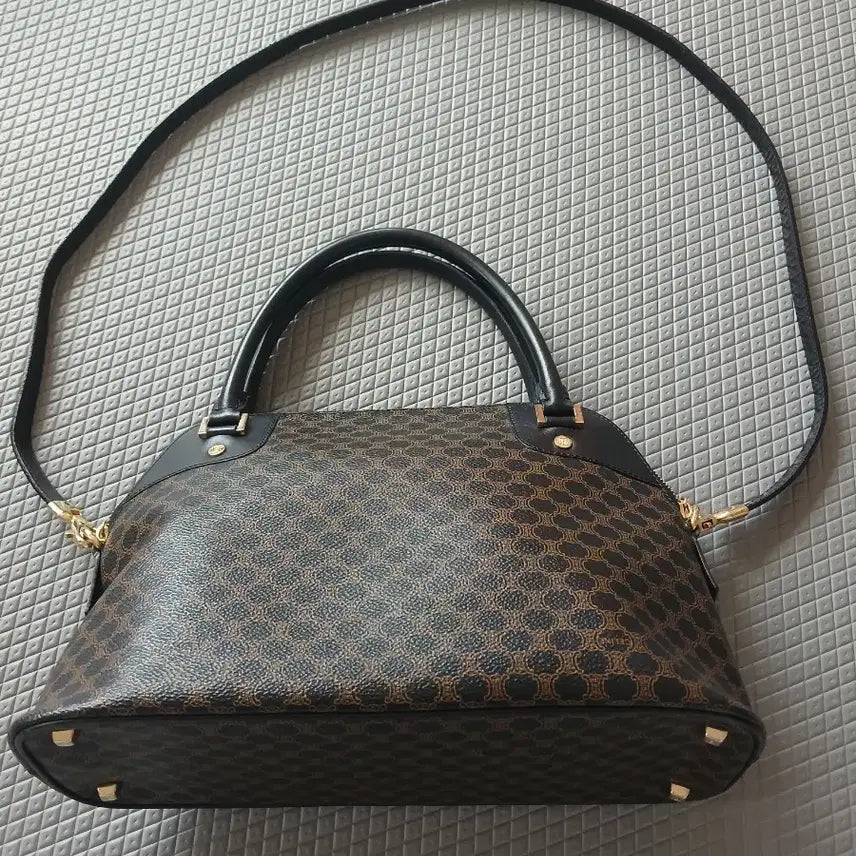 [BUNJANG] Celine Triomphe Shoulder Bag/Tote Bag / 셀린느 트리오페 숄더백/토트백