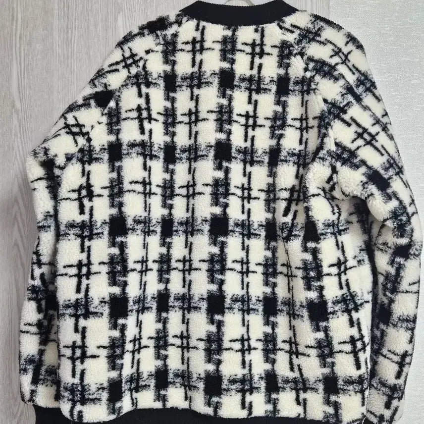 [BUNJANG] Liberteng Fleece Jacket / 리베르텡 플리스 자켓