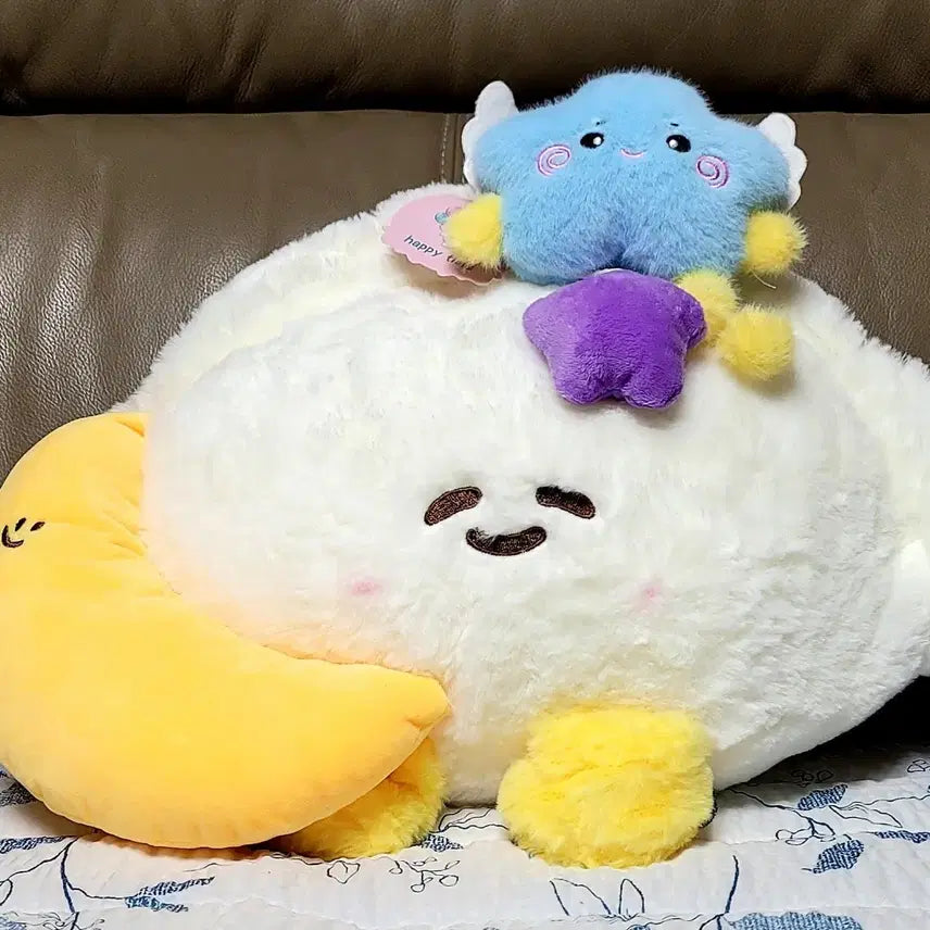 [BUNJANG] Cloud and Moon Plush Cushion with Shooting Star Keychain Plush / 구름 달 인형 쿠션 인형+별똥별 키링인형(새상품)