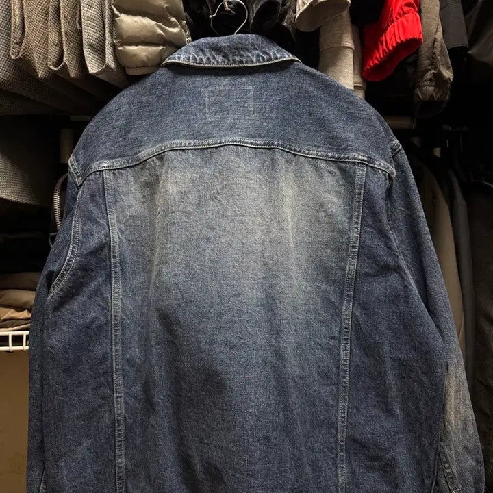 [BUNJANG] Pottery Denim Trucker Jacket Mid Blue 2 / 포터리 데님 트러커 미드블루 2