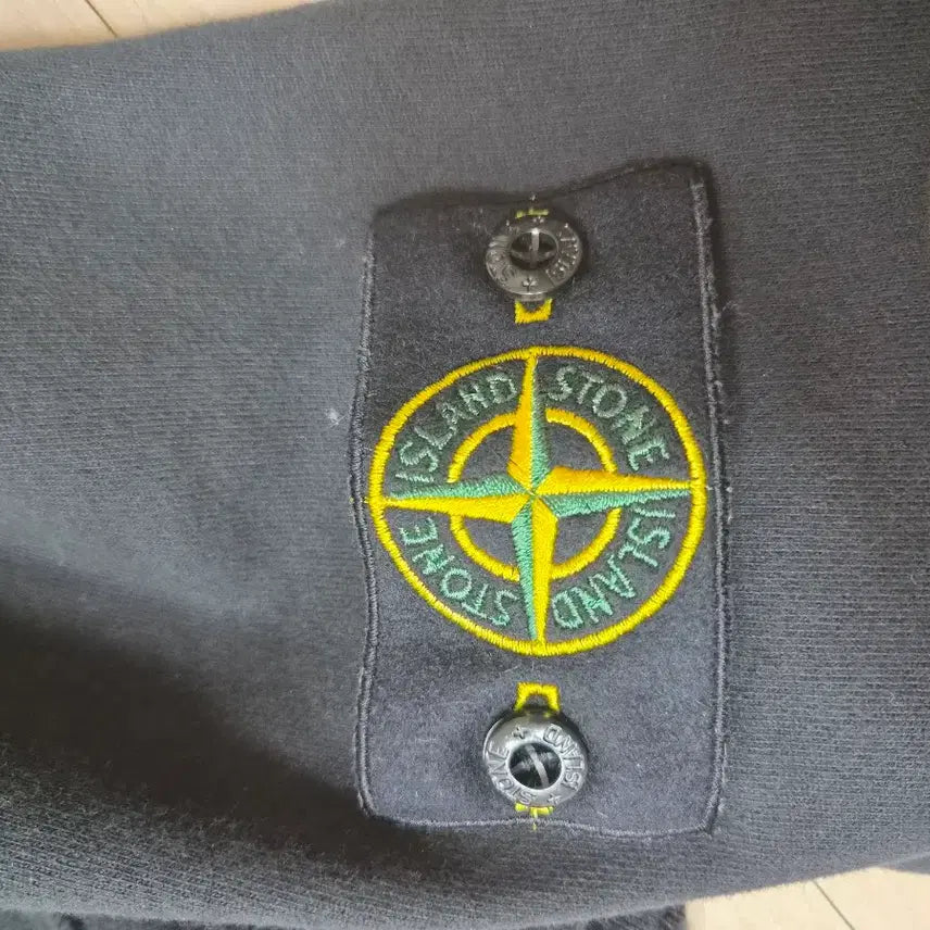 [BUNJANG] Stone Island Black Fleece Sweatshirt L / 스톤아일랜드 블랙 기모 맨투맨 L 풀 구성