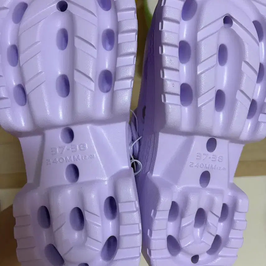 [BUNJANG] Kuromi Purple Jibbitz Crocs Sandals (240mm) / 쿠로미 샌들 퍼플 지비츠 장식 크록스 240