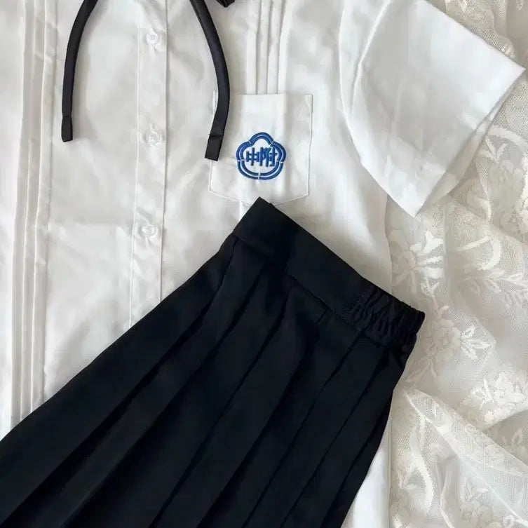 [BUNJANG] Taiwanese School Uniform Rental Set / 졸업사진 졸사 대만교복 대여