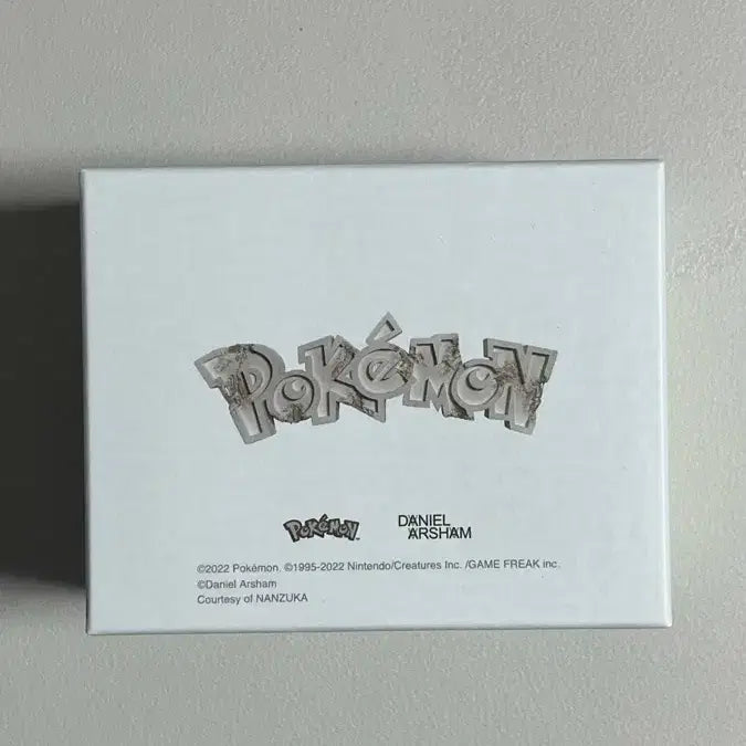 [BUNJANG] Daniel Arsham Pokemon Collaboration Mew 
Keychain / 다니엘 아샴 포켓몬 콜라보 키링 뮤 팝니다