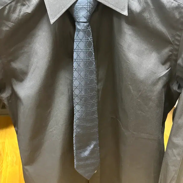 [BUNJANG] Dior Cannage Silk Necktie Navy / 디올 까나쥬 넥타이 네이비