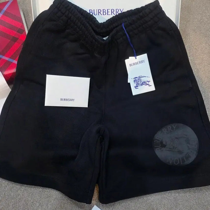 [BUNJANG] Burberry Black Shorts / 버버리 반바지 블랙 새상품 (8109092)