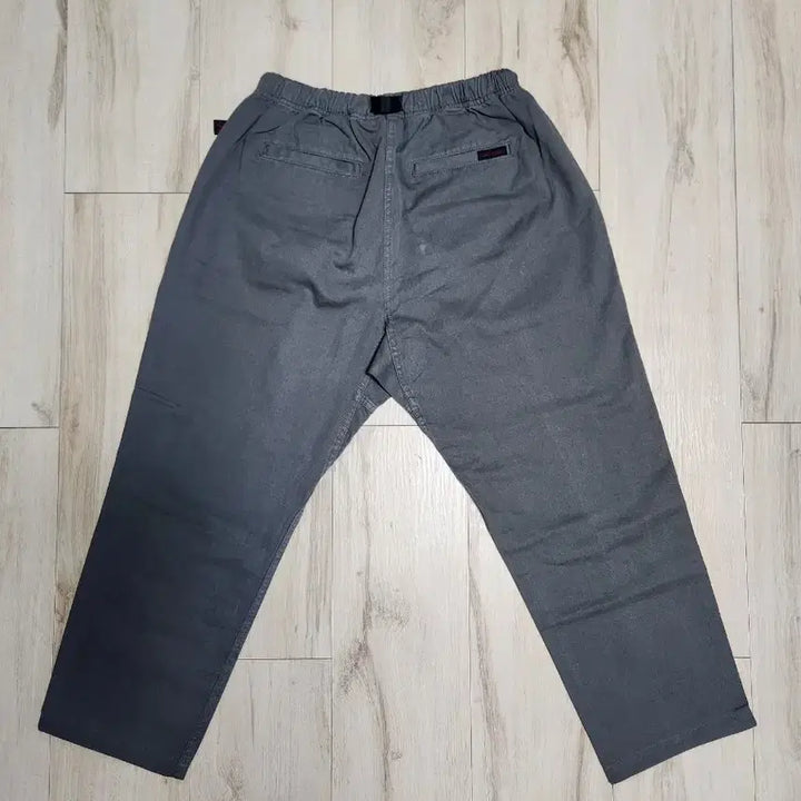 [BUNJANG] Gramicci Rouge Tapered Dark Grey Pants M / 그라미치 루즈 테이퍼드 다크그레이 M