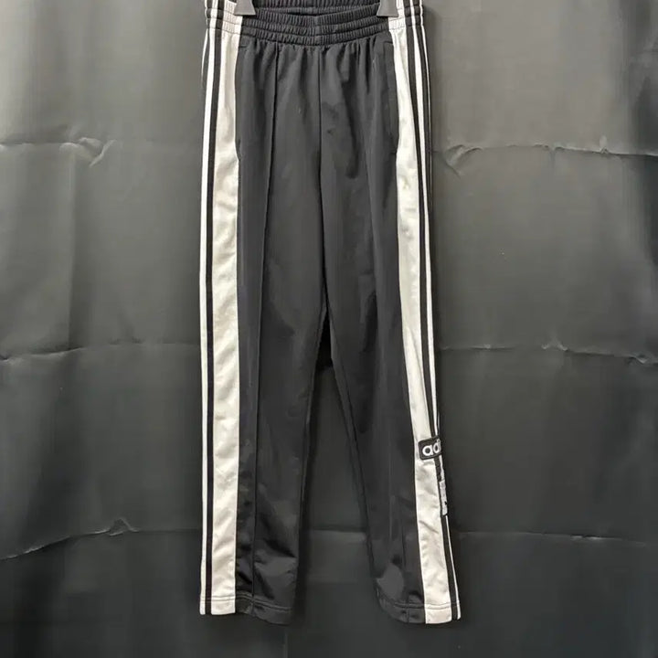 [BUNJANG] Adidas Side Button Training Pants / <만원빈티지> 최저가 보장!! 아디다스 사이드버튼 트레이닝 팬츠 <<