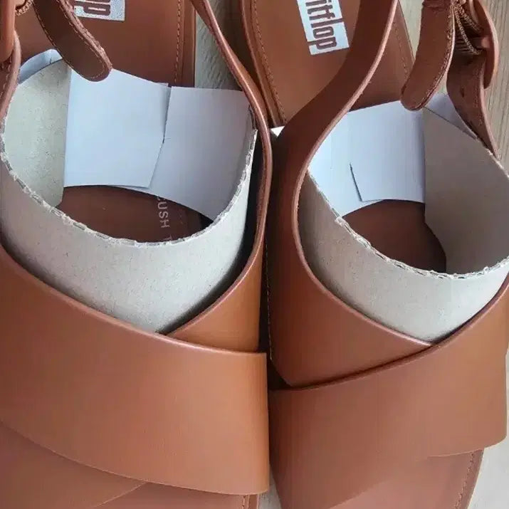 [BUNJANG] Gracie Sandals (New, Size 240mm) / *무료배송*그라시에 샌들(240새제품)