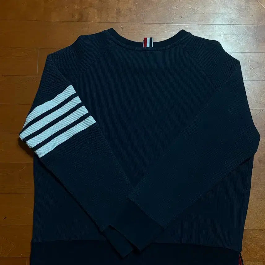 [BUNJANG] Thom Browne Waffle Knit Sweatshirt / 톰브라운 와플 니트 맨투맨