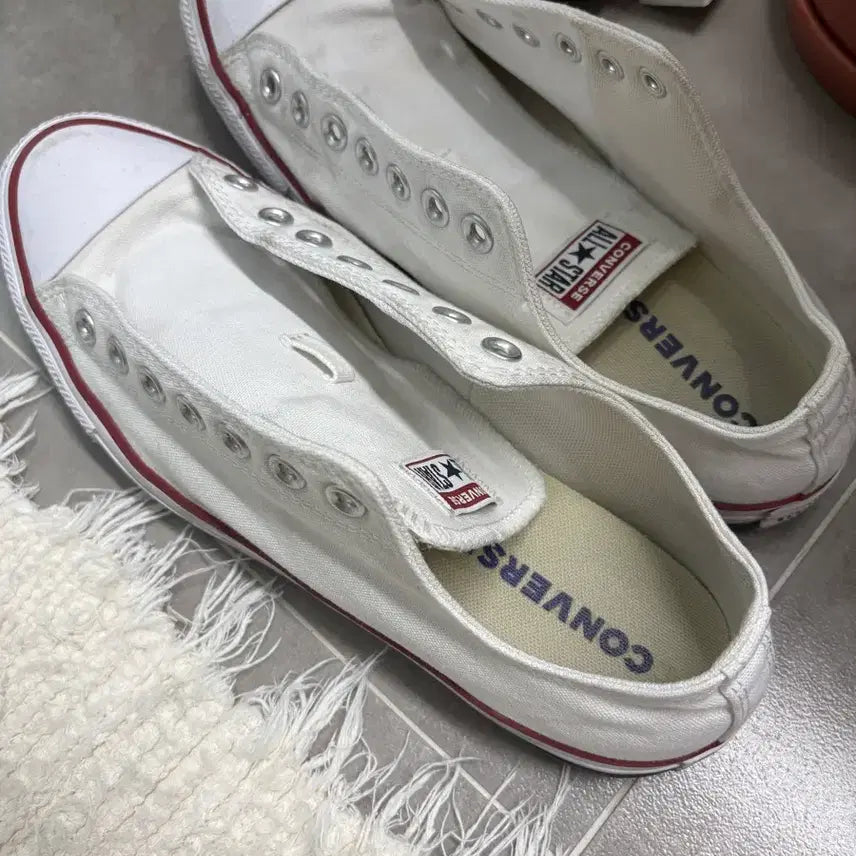 [BUNJANG] Converse Chuck Taylor White Sneakers / 컨버스 척테일러 화이트 280