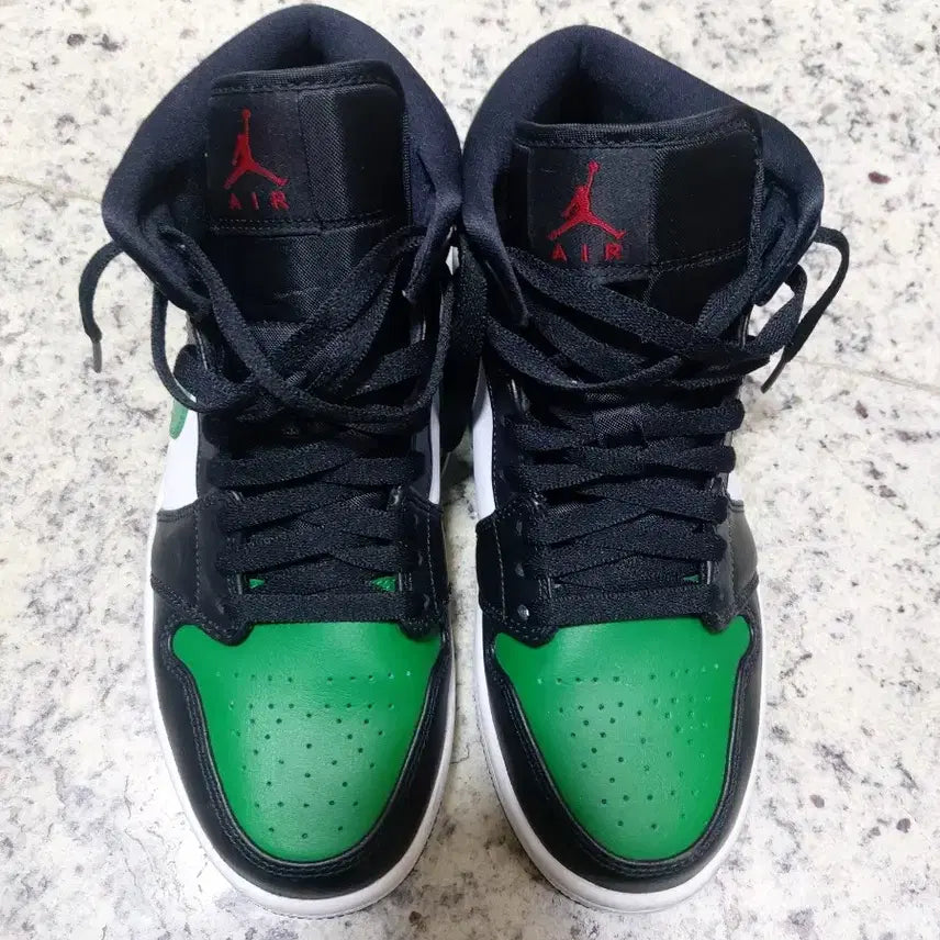 [BUNJANG] Nike Jordan Sneakers Size 260 / 나이키 조던 운동화 260