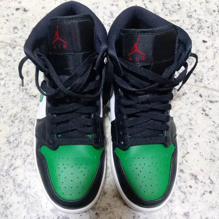 [BUNJANG] Nike Jordan Sneakers Size 260 / 나이키 조던 운동화 260