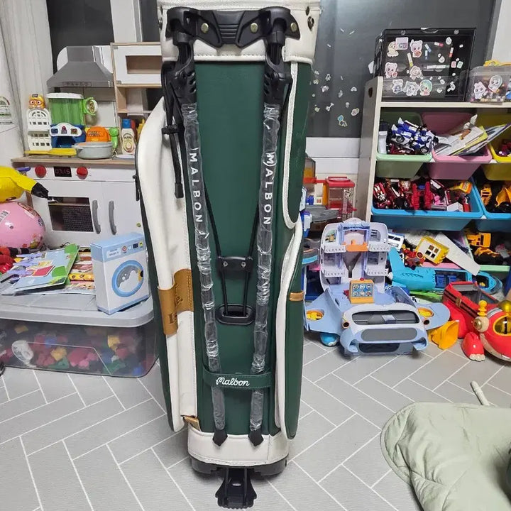 [SOLD OUT] 말본 골프 M 버킷 클래식 스탠드백 팝니다
