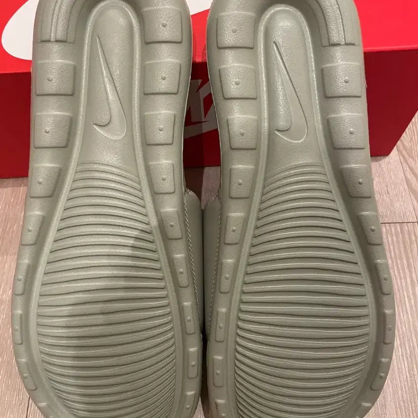 [BUNJANG] Nike Victori One Slide Sandals / 나이키 빅토리 원 슬라이드