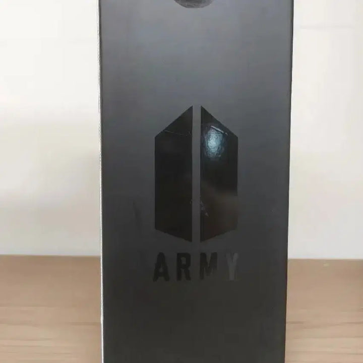 [BUNJANG] BTS ARMY BOMB Version 4 + Cradle Set / bts 아미밤 아미밤4 + 크래들 세트 판매합니다