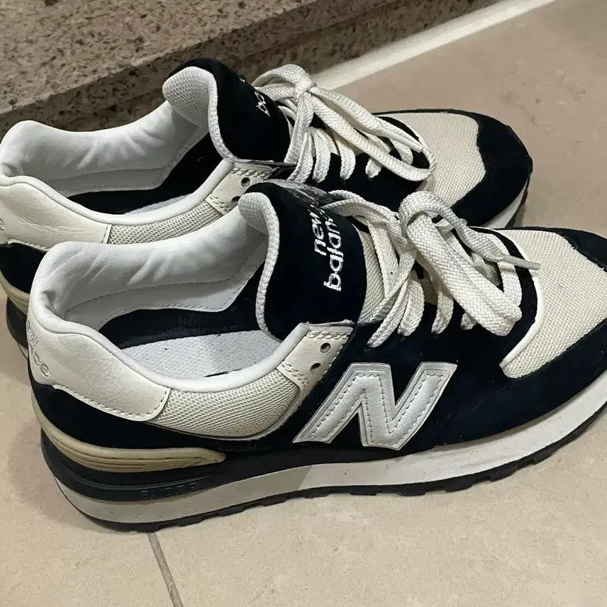 [BUNJANG] New Balance Sneakers / 뉴발란스 운동화