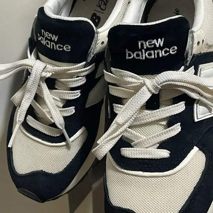 [BUNJANG] New Balance Sneakers / 뉴발란스 운동화