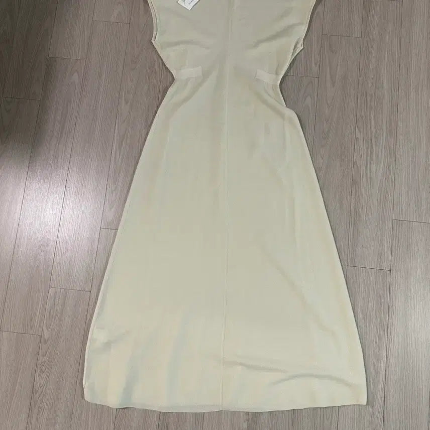 [BUNJANG] The Cashmere Ivory Long Dress New Arrival / 더 캐시미어 아이보리 롱 원피스 새상품