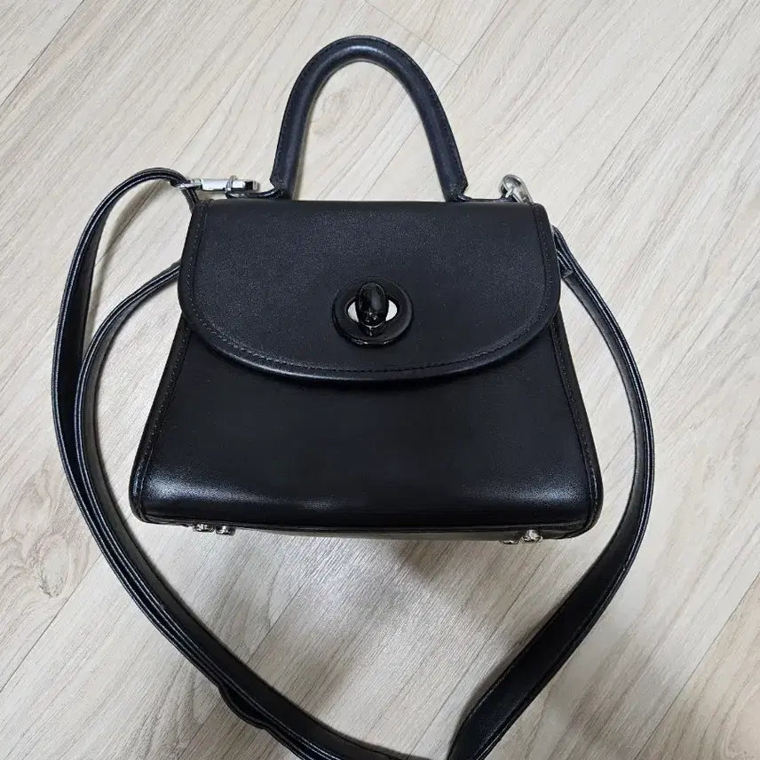 [BUNJANG] Shoulder Bag / (여름한정세일)숄더백 팝니다