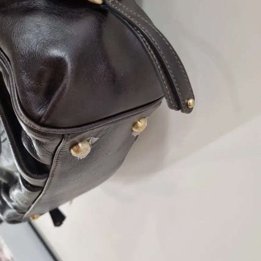 [BUNJANG] Louis Quatorze Brown Leather Shoulder Bag / 루이까또즈 브라운 가죽 숄더백