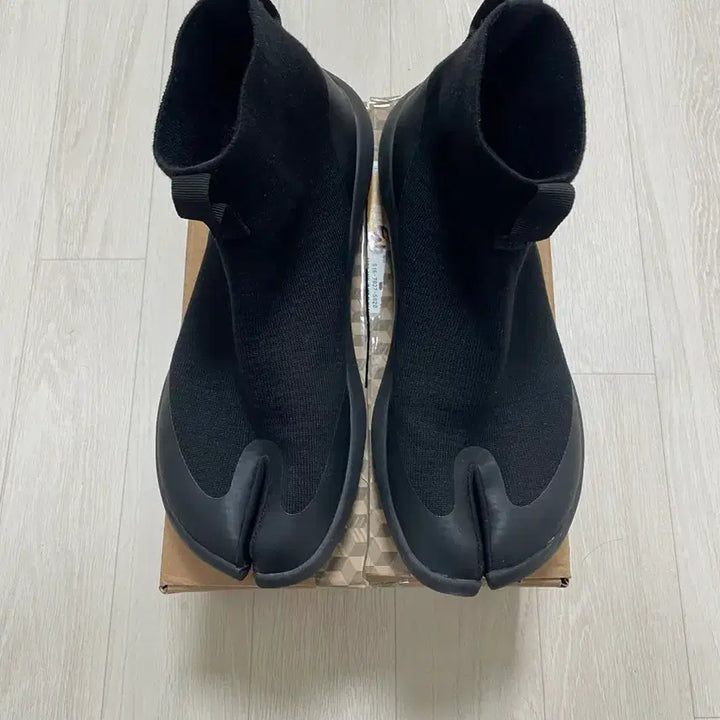 [BUNJANG] Maison Margiela Tabi High-Top Black Size 43 / 타비 하이탑 블랙 43size