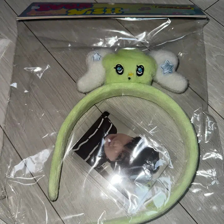 [BUNJANG] NCT WISH Sakurachan Witch Headband Photocard (Sealed) / 컨페티포함)엔시티 위시 에버랜드 사쿠야 위츄머리띠 포카 미개봉 양도