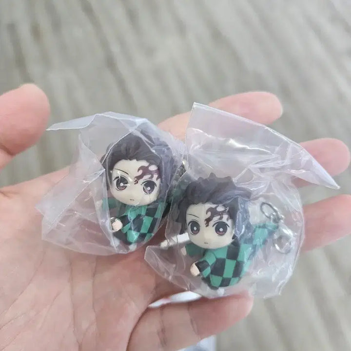 [BUNJANG] Demon Slayer Tanjiro Dangling Gacha / 귀멸의칼날 귀칼 대롱가챠 탄지로 양도