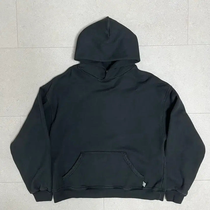 [BUNJANG] Akimbo Club Black Hoodie / 아킴보 클럽 블랙 후드티