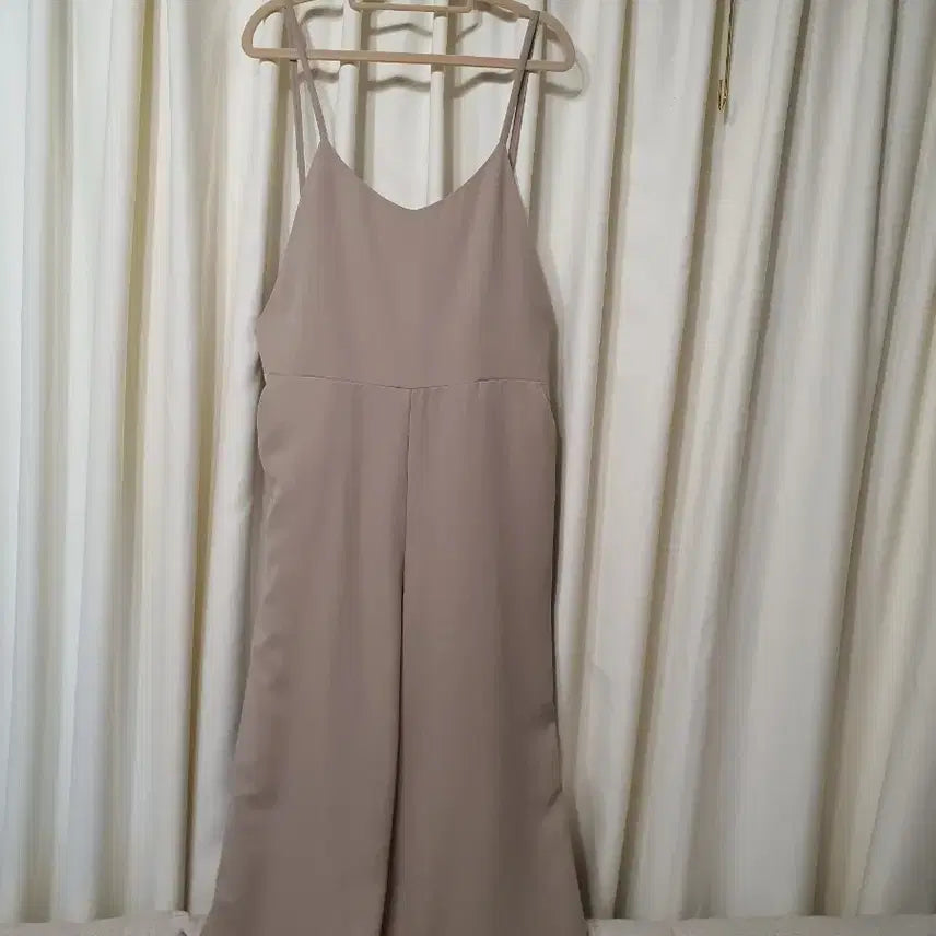 [BUNJANG] Ash Beige Sleeveless Jumpsuit / 베이지 뷔스티에 점프수트