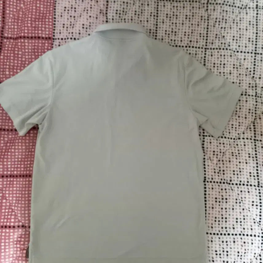 [BUNJANG] Hazzys Interlock Slit Neck Collar Short Sleeve T-Shirt Size 100 / 헤지스 인터록 슬릿넥 카라 반팔 티셔츠 100 @@