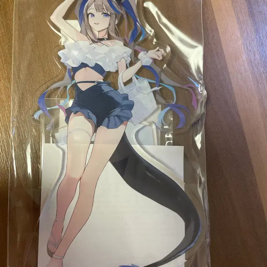 [BUNJANG] Stellive Airi Kanna Acrylic Stand (Sealed, Official) / 미개봉,공식)스텔라이브 아이리 칸나 아크릴 스탠드