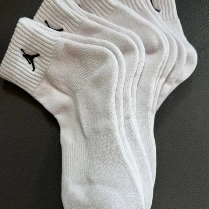 [BUNJANG] Nike Jordan White Crew Socks 5-Pair Set / 조던 흰색 양말 5켤레 세트