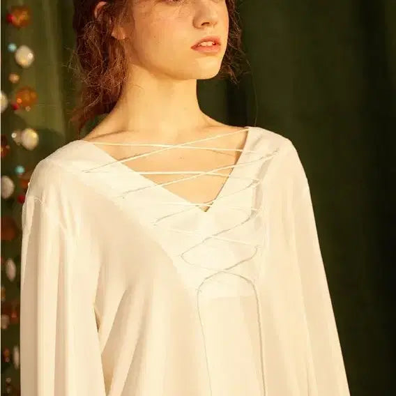[BUNJANG] DewyDewy Heart Signal Im Hyunjoo Blouse / 듀이듀이 블라우스 하트시그널 임현주