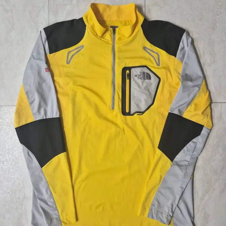 [BUNJANG] The North Face Summit Series Half-Zip T-Shirt (Yellow/Multi-color, Men&